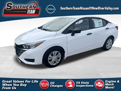 New 2025 Nissan Versa S w/ Trunk Package
