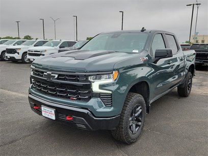New 2025 Chevrolet Silverado 1500 LT Trail Boss w/ Convenience Package II