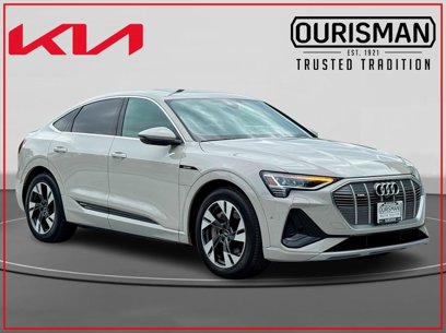 Used 2022 Audi e-tron Premium Plus w/ Premium Plus Package