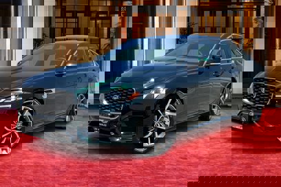 New 2024 Jaguar XF R-Dynamic SE