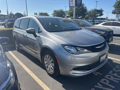 Used 2018 Chrysler Pacifica L