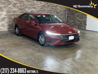 New 2025 Hyundai Elantra SE