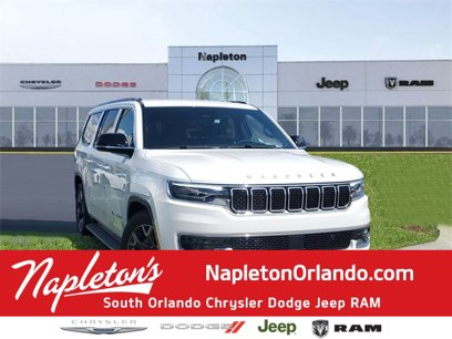New 2024 Jeep Wagoneer L Series III w/ Flexible Seating Group