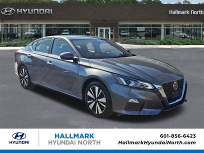 Used 2022 Nissan Altima 2.5 SV