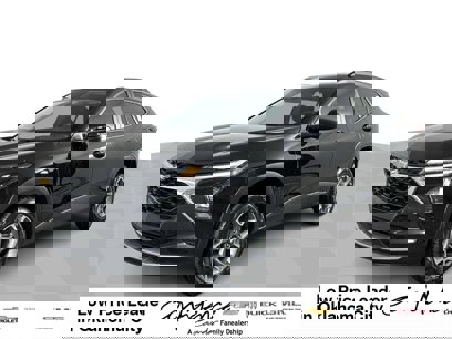 New 2025 Chevrolet Trax LT w/ Driver Confidence Package