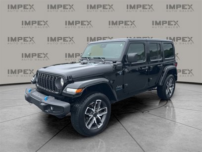 Used 2024 Jeep Wrangler Unlimited w/ Convenience Group