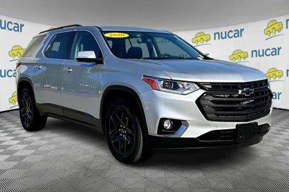 Certified 2020 Chevrolet Traverse LT w/ LPO, Black Accent Package
