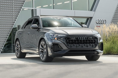 New 2025 Audi Q8 Premium Plus