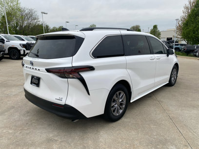Used 2023 Toyota Sienna LE