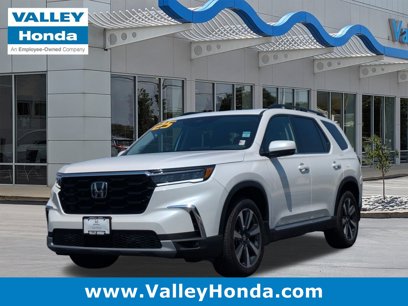 Certified 2025 Honda Pilot Touring