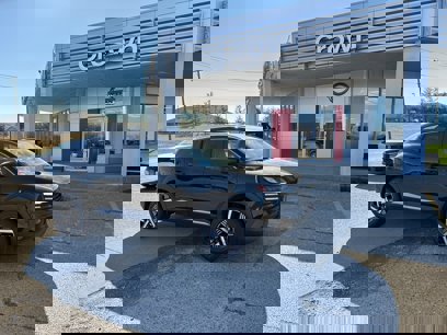 New 2025 Nissan Kicks SV w/ SV Premium Package