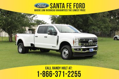 New 2025 Ford F350 XLT w/ FX4 Off-Road Package