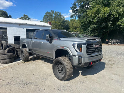 Used 2024 GMC Sierra 2500 AT4 w/ AT4 Premium Plus Package
