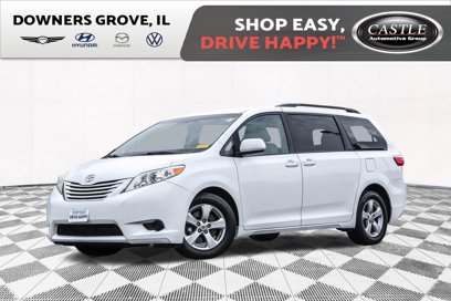 Used 2017 Toyota Sienna LE