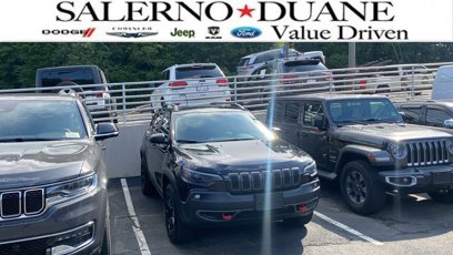Used 2019 Jeep Cherokee Trailhawk w/ Cold Weather Group