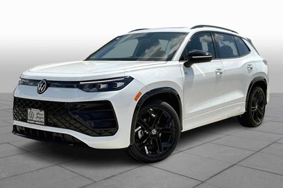 New 2025 Volkswagen Tiguan SE R-Line