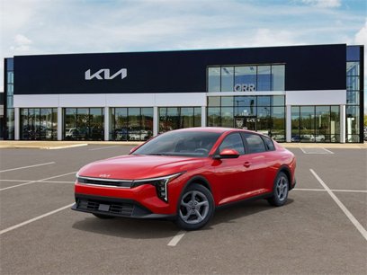 New 2025 Kia K4 LXS