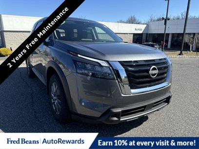 New 2025 Nissan Pathfinder S