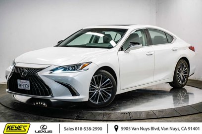Used 2024 Lexus ES 350 w/ Premium Package