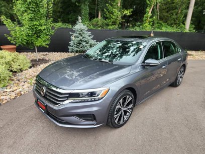 Used 2022 Volkswagen Passat 2.0T SE