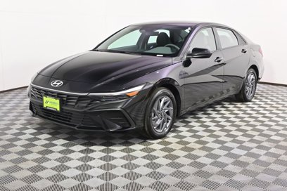 Certified 2024 Hyundai Elantra Blue