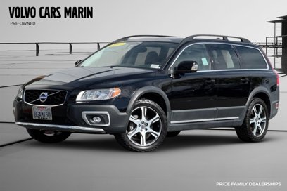 Used 2015 Volvo XC70 T6 w/ Proximity Package