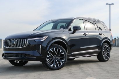 New 2025 Volvo XC90 B6 Plus w/ Protection Package Premier