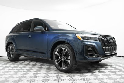 New 2025 Audi Q7 3.0T Premium Plus