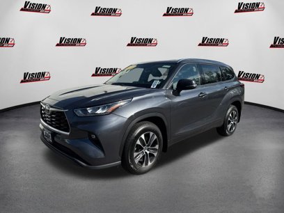 Used 2020 Toyota Highlander XLE