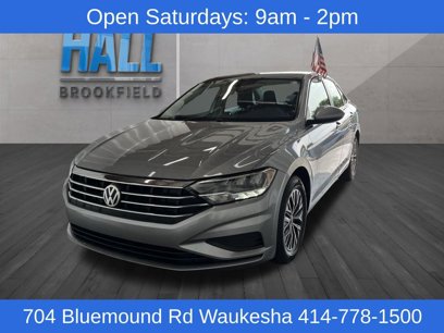 Used 2019 Volkswagen Jetta SE w/ Cold Weather Package