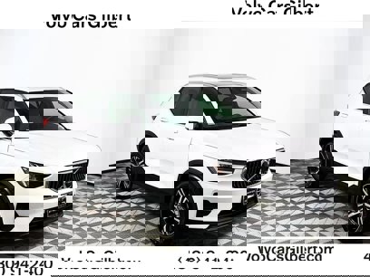 Certified 2025 Volvo XC40 B5 Core