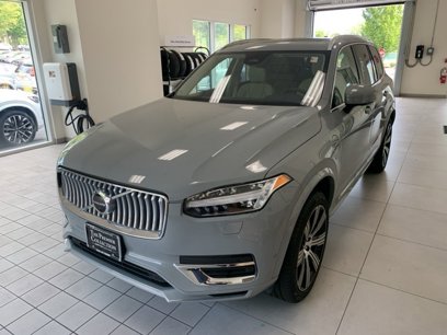 Used 2025 Volvo XC90 T8 Plus w/ Protection Package Premier