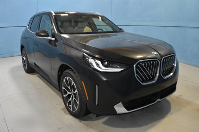 New 2025 BMW X3 xDrive30i w/ Premium Package