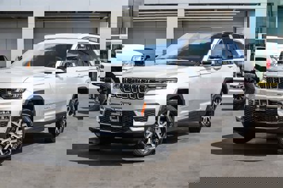 New 2025 Jeep Grand Cherokee Limited