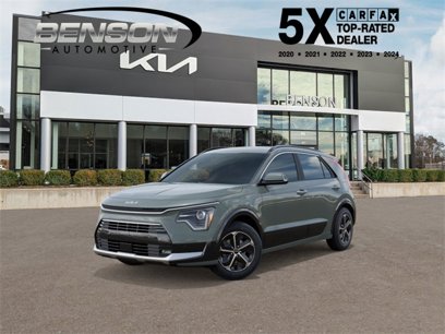 New 2025 Kia Niro SX