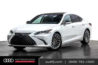 Used 2024 Lexus ES 300h w/ Luxury Package