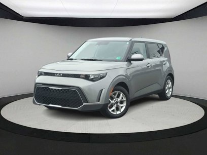 Used 2023 Kia Soul LX w/ Option Group 015