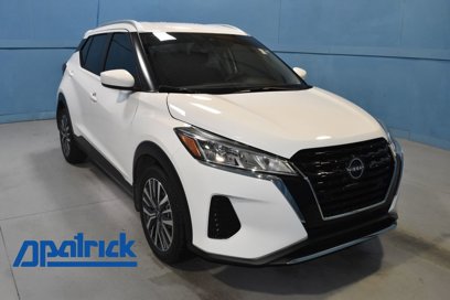 Used 2022 Nissan Kicks SV