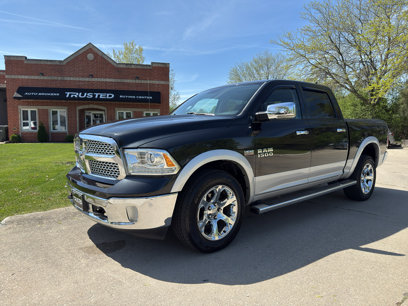 Used 2016 RAM 1500 Laramie w/ Convenience Group