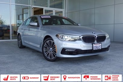 Used 2018 BMW 530e w/ Premium Package 2