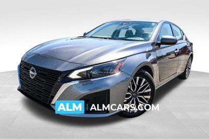 Used 2023 Nissan Altima 2.5 SV