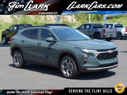 Used 2025 Chevrolet Trax LT w/ Driver Confidence Package