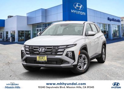 New 2025 Hyundai Tucson SE