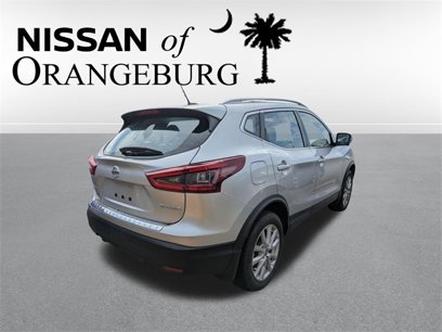 Used 2022 Nissan Rogue Sport SV w/ Technology Package