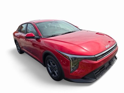 New 2025 Kia K4 LXS