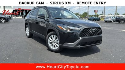 New 2025 Toyota Corolla Cross LE
