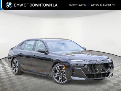 New 2025 BMW 760i xDrive w/ Executive Package