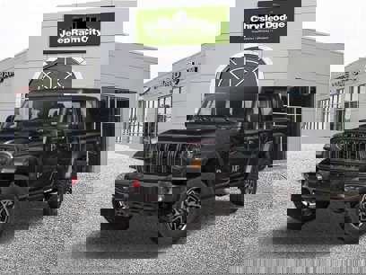 New 2025 Jeep Gladiator Rubicon w/ Safety Group