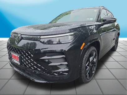 New 2025 Volkswagen Tiguan SE R-Line