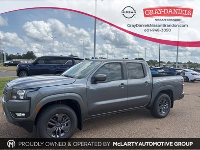 New 2025 Nissan Frontier SV w/ SV Convenience Package